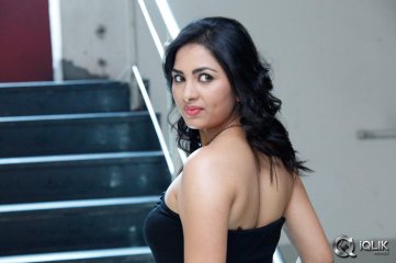 Srushti Dange at April Fool Movie Platinum Disc Function